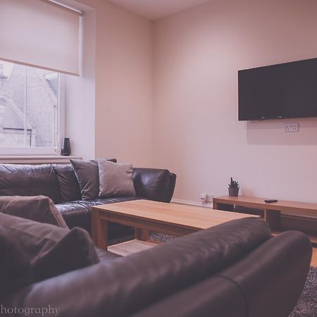 Apartment D Αμπερντήν Εξωτερικό φωτογραφία